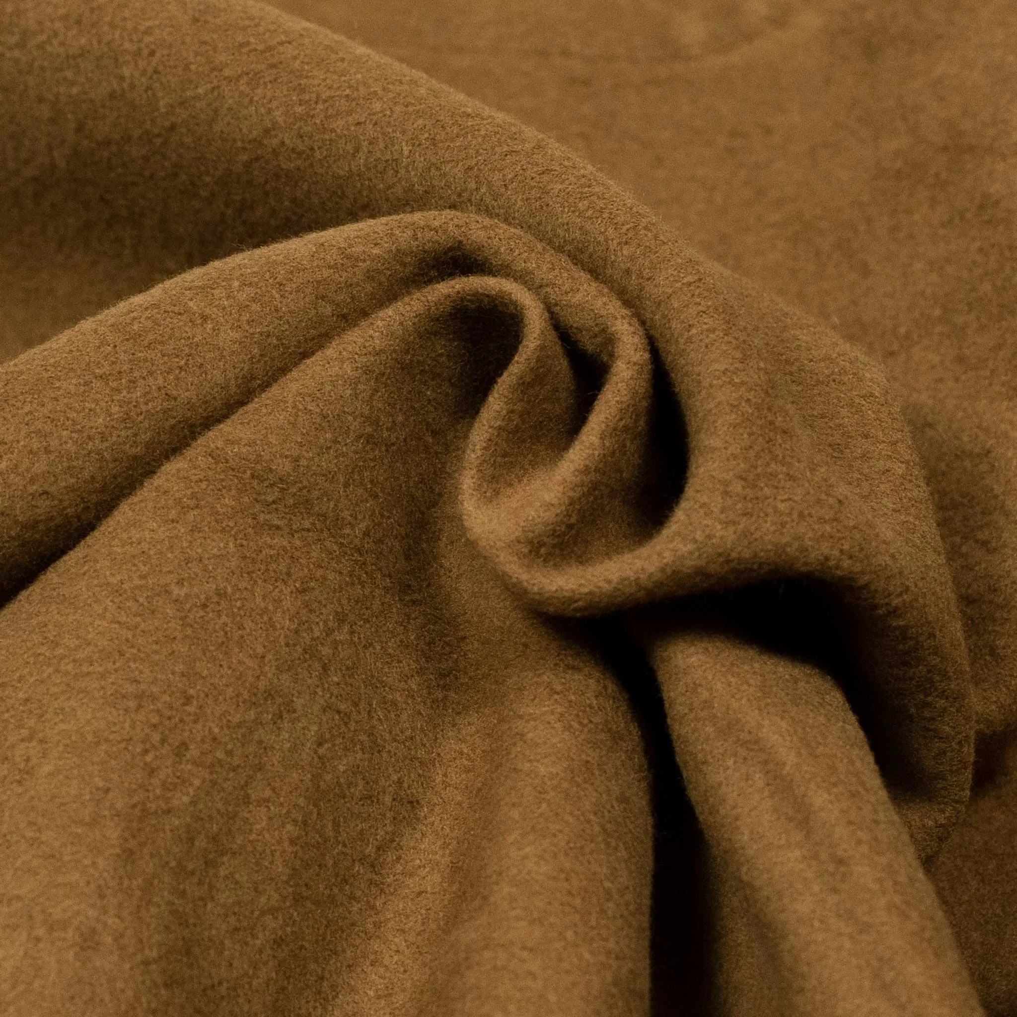 Drawstring trousers in camel cotton moleskin