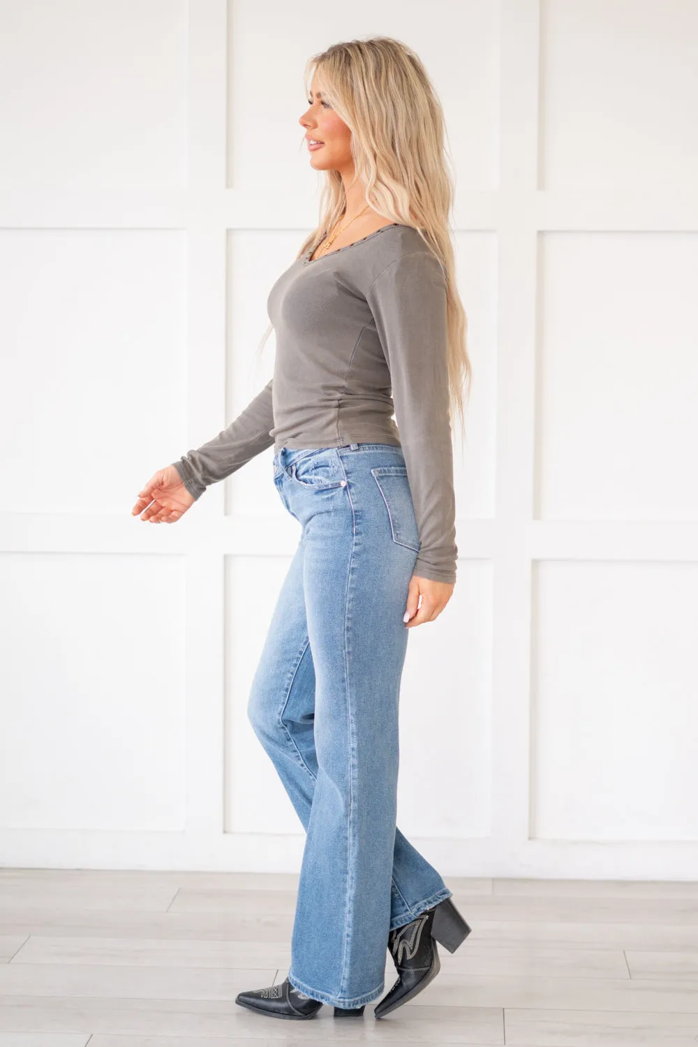 Lynn High Rise Wide Leg Flare
